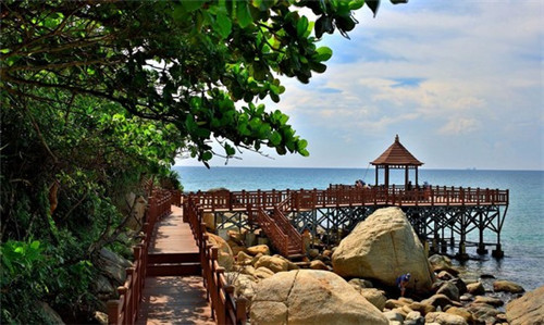 爱爱爱的叫什么歌（爱爱爱歌曲含义）